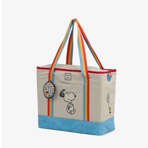 Peanuts Snoopy 24 Can Tote Dual Compartment Igloo Cooler Bag NWT